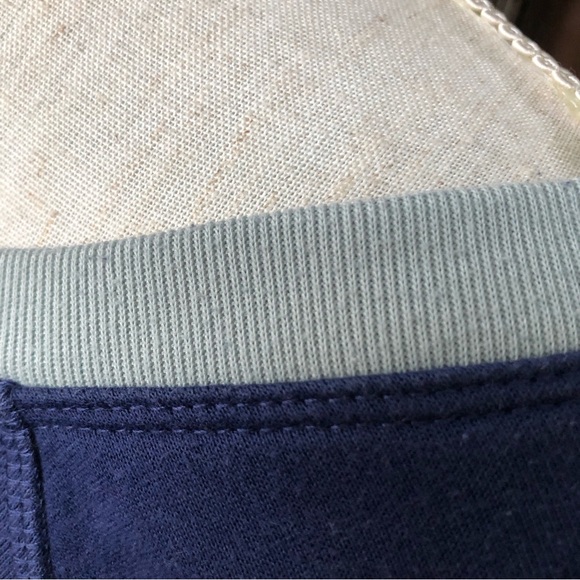 $10 SALE! I LOVE ZUMBA Sweatshirt Heart Dance Fitness Wear L Classic RARE - Picture 10 of 12